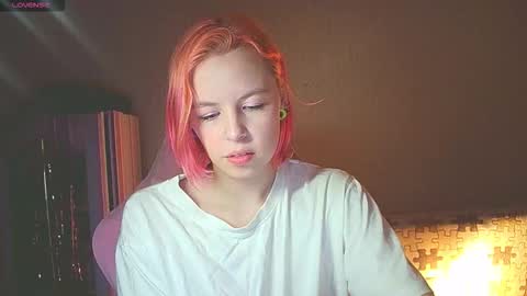 Snapshot of cherrybaby_0 chatting on 10.25.25 cherrybaby_0 online show from 10.25.25