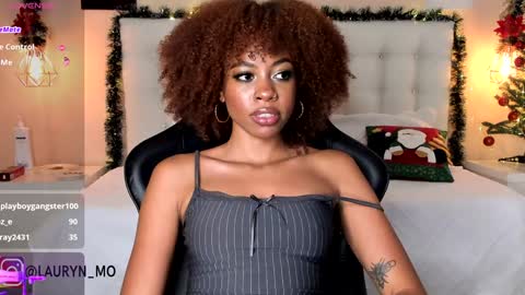 Snapshot of cherrybr_ chatting on 12.28.24 Cherry Lady online show from 12.28.24