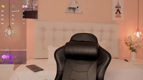 Snapshot of cherrybr_ chatting on 01.23.25 Cherry Lady online show from 01.23.25