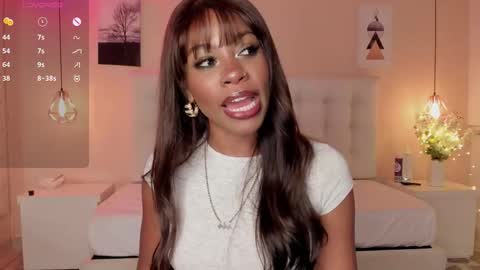 Snapshot of cherrybr_ chatting on 02.13.25 Cherry Lady online show from 02.13.25