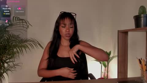 Snapshot of cherrybr_ chatting on 12.14.25 Cherry Lady online show from 12.14.25