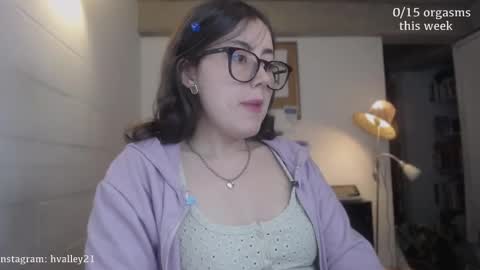 Snapshot of cherrybunny21 chatting on 11.22.25 Sarah Prez online show from 11.22.25