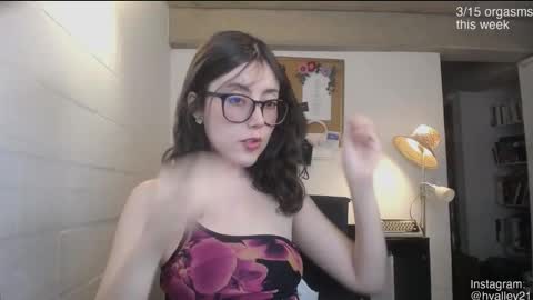 Snapshot of cherrybunny21 chatting on 02.19.26 Sarah Prez online show from 02.19.26