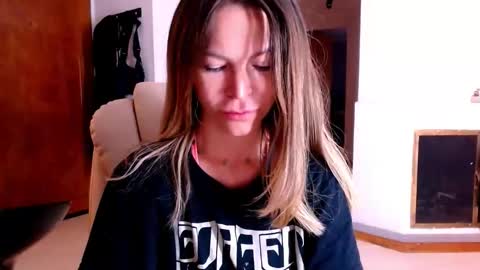 Anna online show from 02.21.26