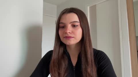 Lina online show from 12.15.24