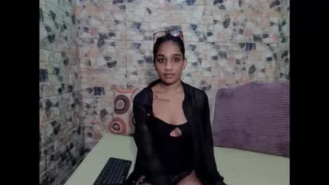 leah is the name online show from 04.03.26