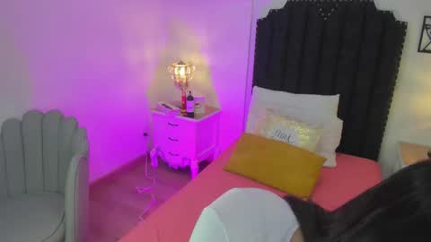 Cherry online show from 12.22.25