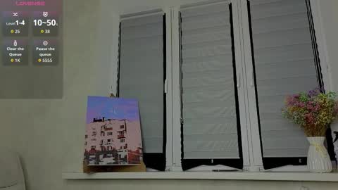 Lysia online show from 11.25.25