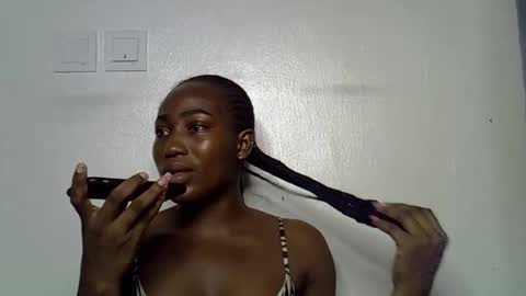 Snapshot of cherrywetpussy chatting on 01.13.26 cherrywetpussy online show from 01.13.26