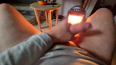 Snapshot of chevi23cm chatting on 12.05.25 chevi23cm online show from 12.05.25