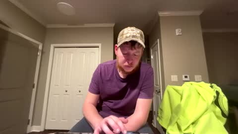 Snapshot of chevycamaro1978 chatting on 02.11.25 chevycamaro1978 online show from 02.11.25