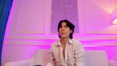 Cheys online show from 06.08.26