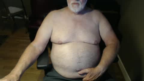 Snapshot of chgodad chatting on 09.27.25 chgodad online show from 09.27.25