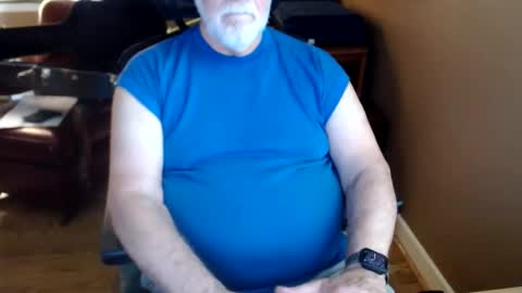 Snapshot of chgodad chatting on 05.04.26 chgodad online show from 05.04.26