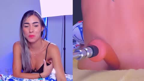 Snapshot of chiara_carter chatting on 03.11.25 chiara online show from 03.11.25