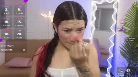 Snapshot of chiara_tay chatting on 09.21.25 Chiara online show from 09.21.25