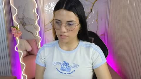 Snapshot of chiara_tay chatting on 04.30.26 Chiara online show from 04.30.26