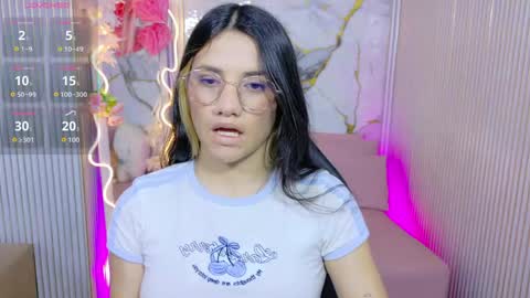 Snapshot of chiara_tay chatting on 05.26.26 Chiara online show from 05.26.26