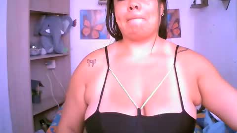 Snapshot of chiarafioree chatting on 05.07.26 ChiaraFioree online show from 05.07.26