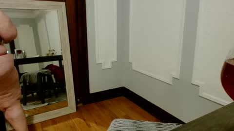 Snapshot of chicagobbw71 chatting on 02.08.25 Tee online show from 02.08.25