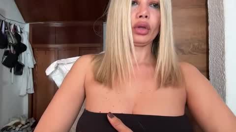 sexypau online show from 11.01.25