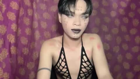 Addams online show from 11.02.25