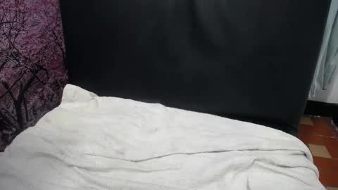 Chikys   online show from 12.21.25