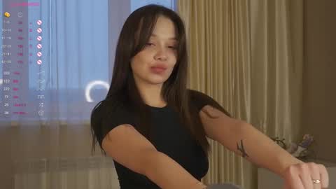 Nicole online show from 12.17.25