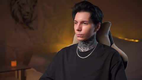 Snapshot of chillguy2k chatting on 10.26.25 Rick online show from 10.26.25