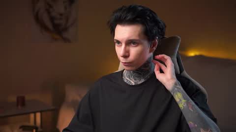 Snapshot of chillguy2k chatting on 11.02.25 Rick online show from 11.02.25