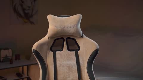 Snapshot of chillguy2k chatting on 11.10.25 Rick online show from 11.10.25