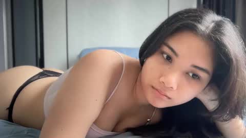 Snapshot of chillstella chatting on 11.12.25 Call me Stelz online show from 11.12.25