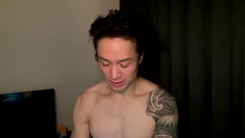 Snapshot of chillyal chatting on 12.27.24 A online show from 12.27.24