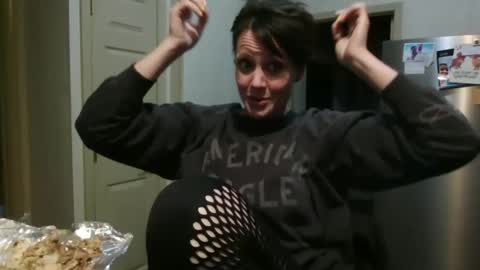 Snapshot of chinacove chatting on 03.08.26 ChinaCove online show from 03.08.26