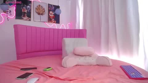 sophia online show from 01.29.25