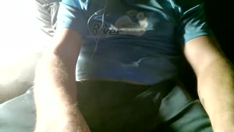 Snapshot of chivakneeval chatting on 12.16.25 chivakneeval online show from 12.16.25