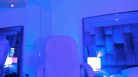 Chloe online show from 01.25.25