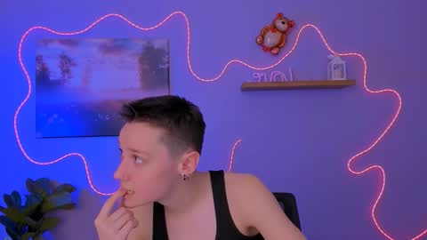 chloe_berry1 online show from 03.14.26