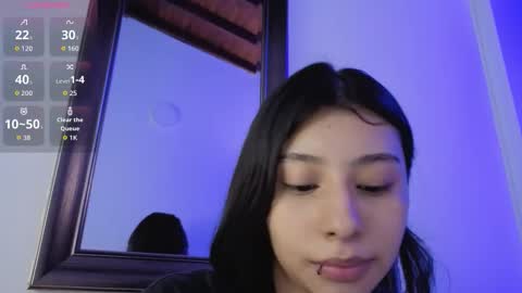 chloe_bluee_ online show from 03.25.26