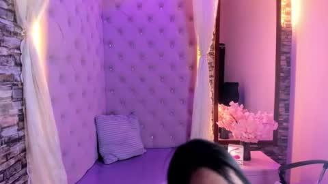 Chloe online show from 07.18.26