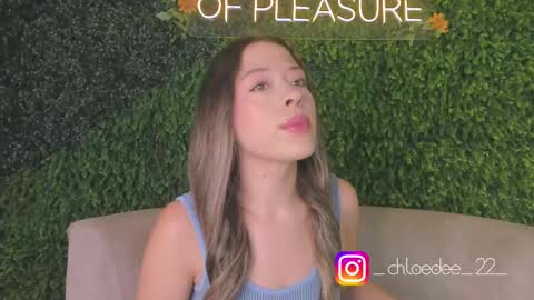 Chloe online show from 09.26.25