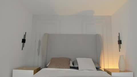 Chloe online show from 11.03.25