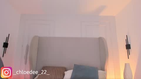 Snapshot of chloe_dee_ chatting on 01.08.26 Chloe online show from 01.08.26