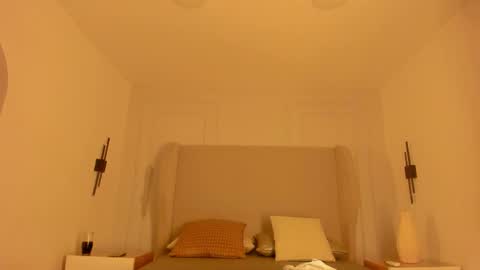 Snapshot of chloe_dee_ chatting on 01.13.26 Chloe online show from 01.13.26