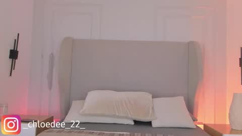 Snapshot of chloe_dee_ chatting on 02.09.26 Chloe online show from 02.09.26