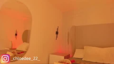 Snapshot of chloe_dee_ chatting on 02.10.26 Chloe online show from 02.10.26