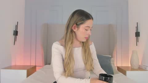 Chloe online show from 06.09.26