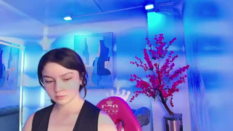 Chloe online show from 04.21.26