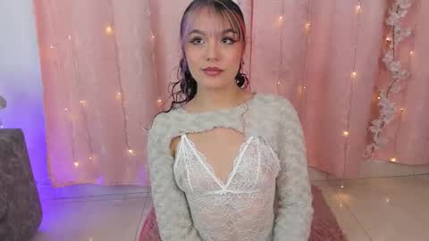 Chloe  online show from 12.05.25