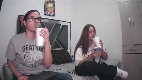 Chloe and Danna online show from 09.21.25